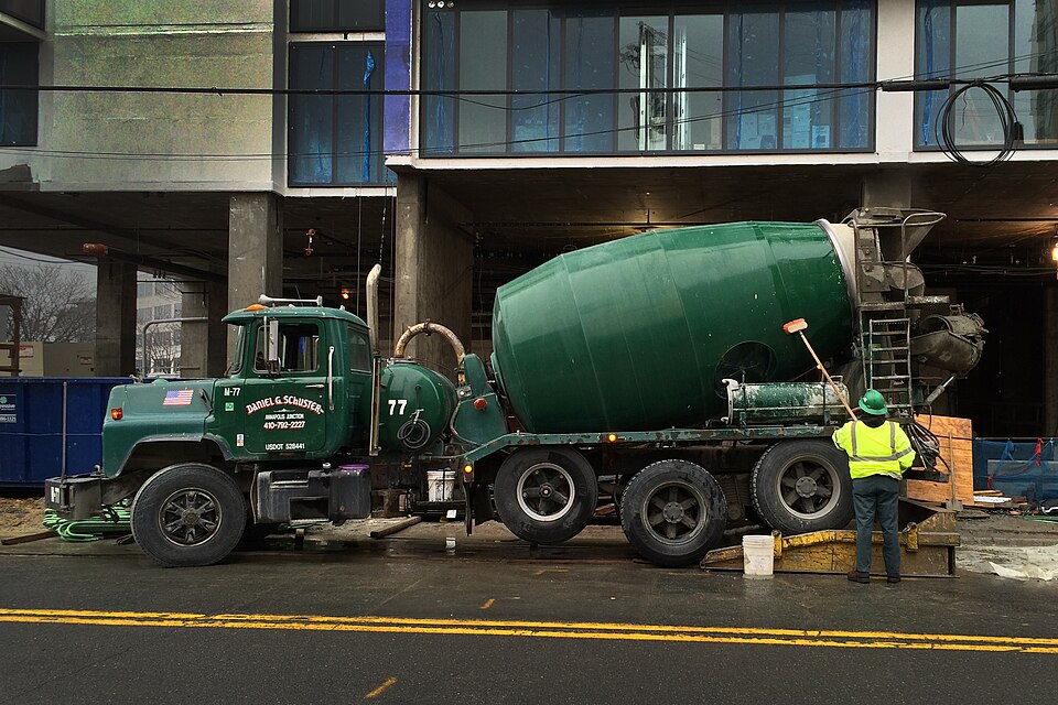Nissan 6m3 Transit Mixer